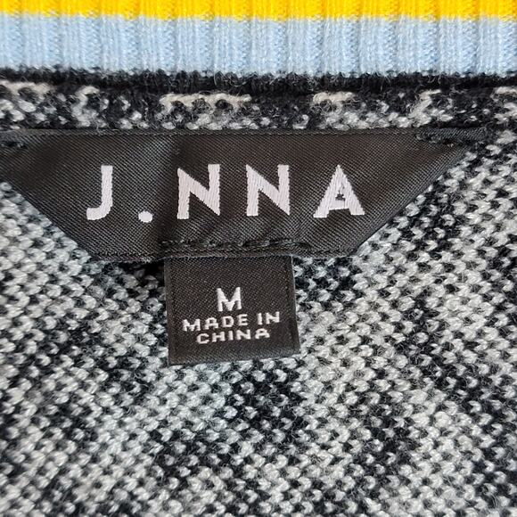 Animal Print Sweater - Picture 3 of 10